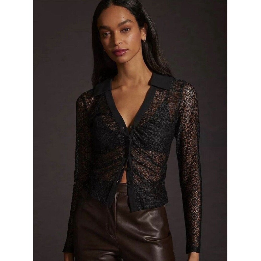 Women's Long Sleeve Shirt Size Small Lace Black V Neck